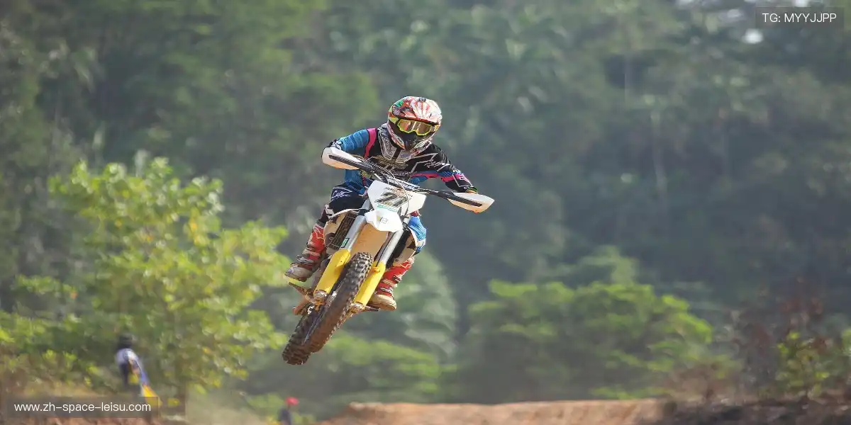 🎮 全场观众在线热力操作，小宇宙瞬间爆发，热血共振全场！💥